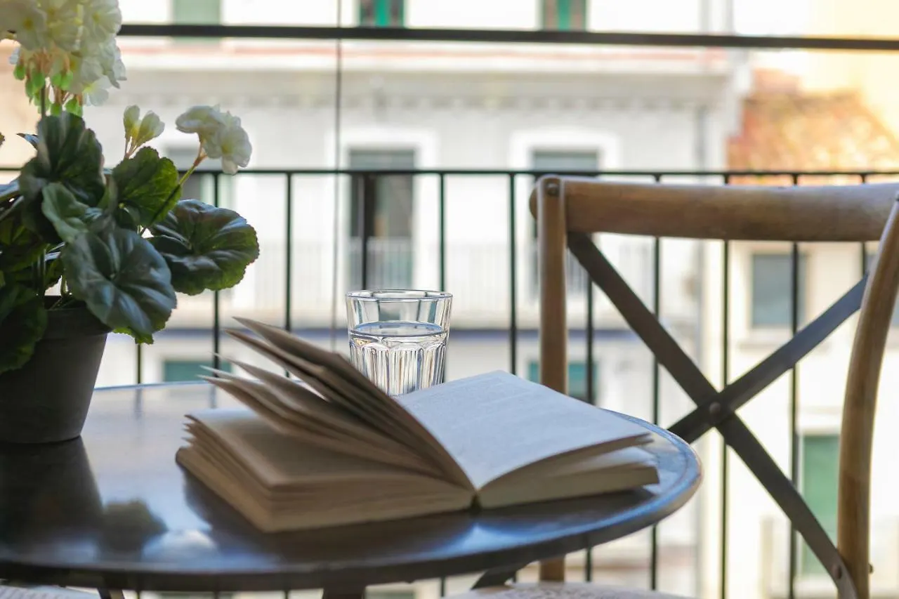 Bravissimo La Rambla Penthouse Apartment Girona