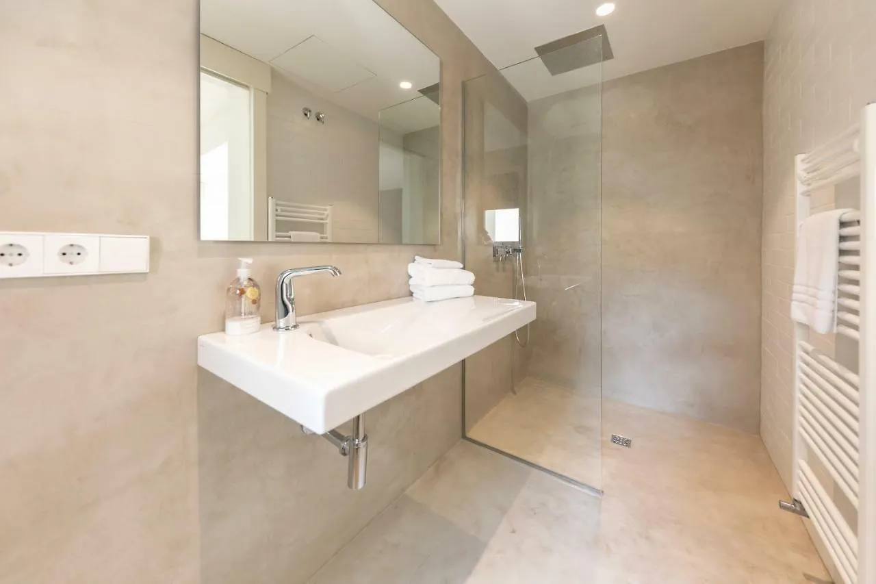 Bravissimo La Rambla Penthouse Apartment Girona